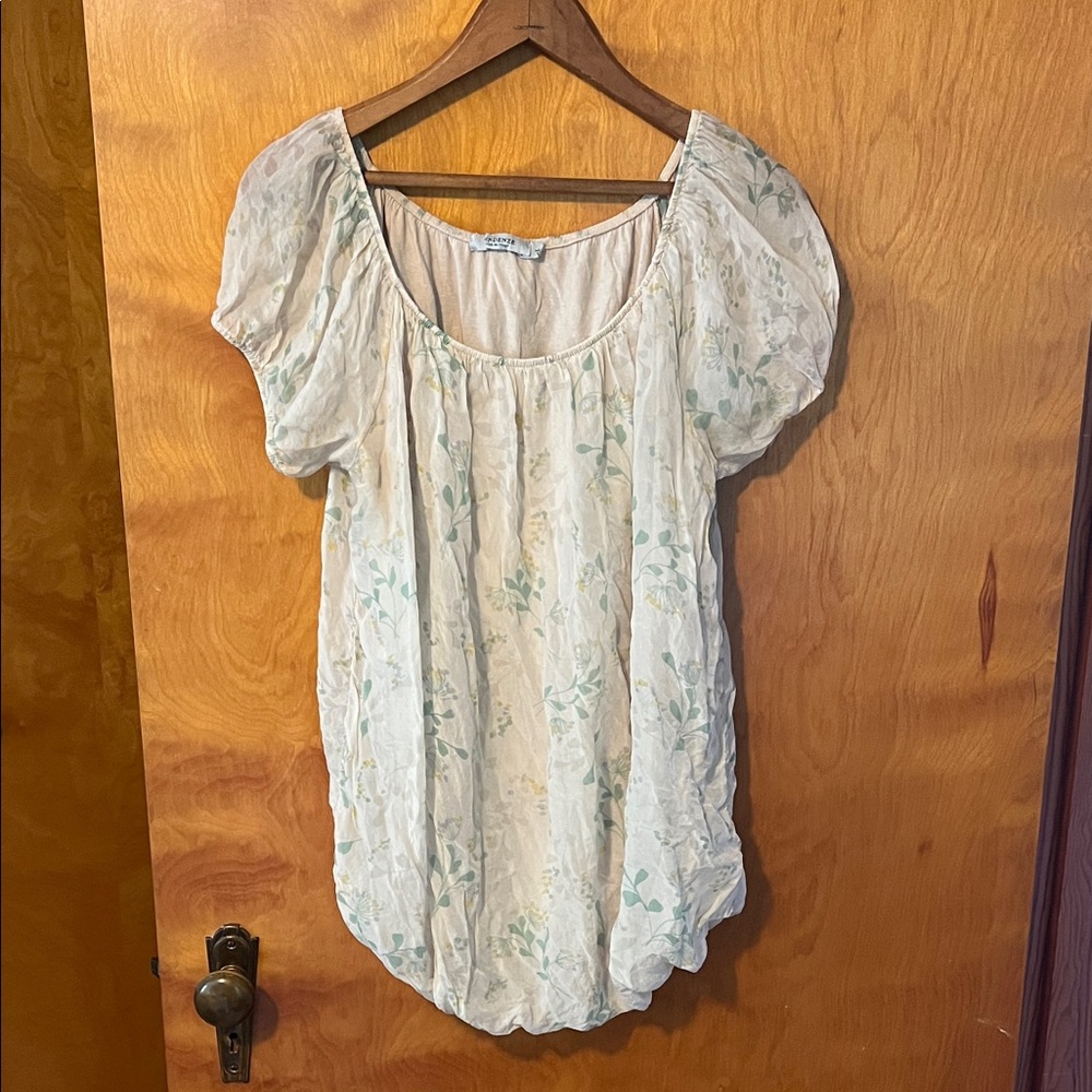 Tendenze 100% silk floral blouse